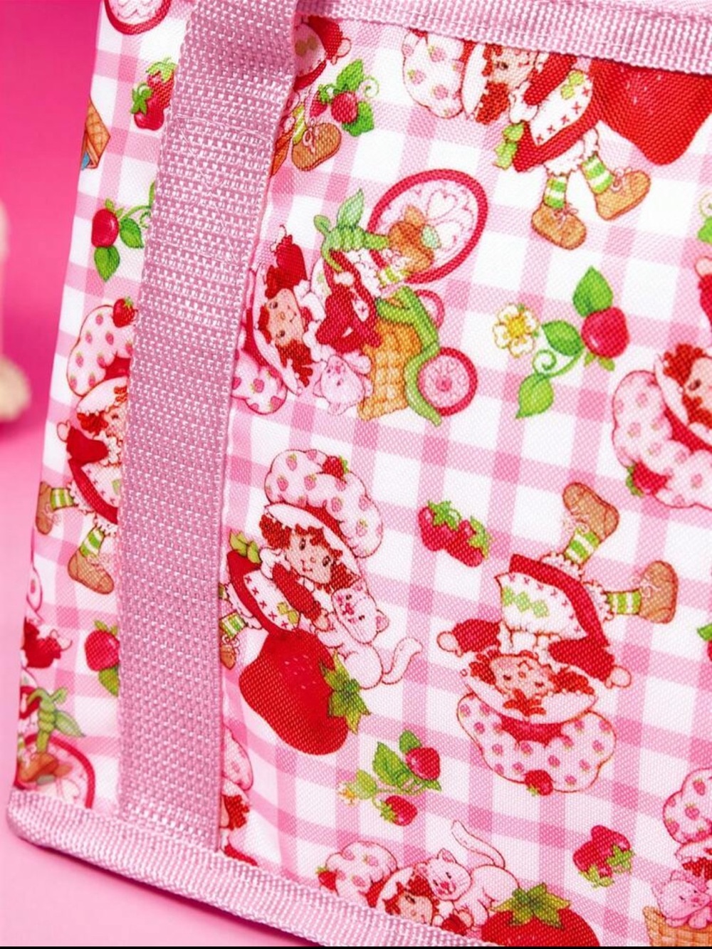 Strawberry Shortcake Retro Pink Gingham Insulated Lunch Bag NEW 🏷️ - Picture 2 of 4